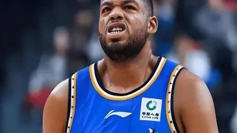 萨拉赫新冠病情轻，待转阴方得回英